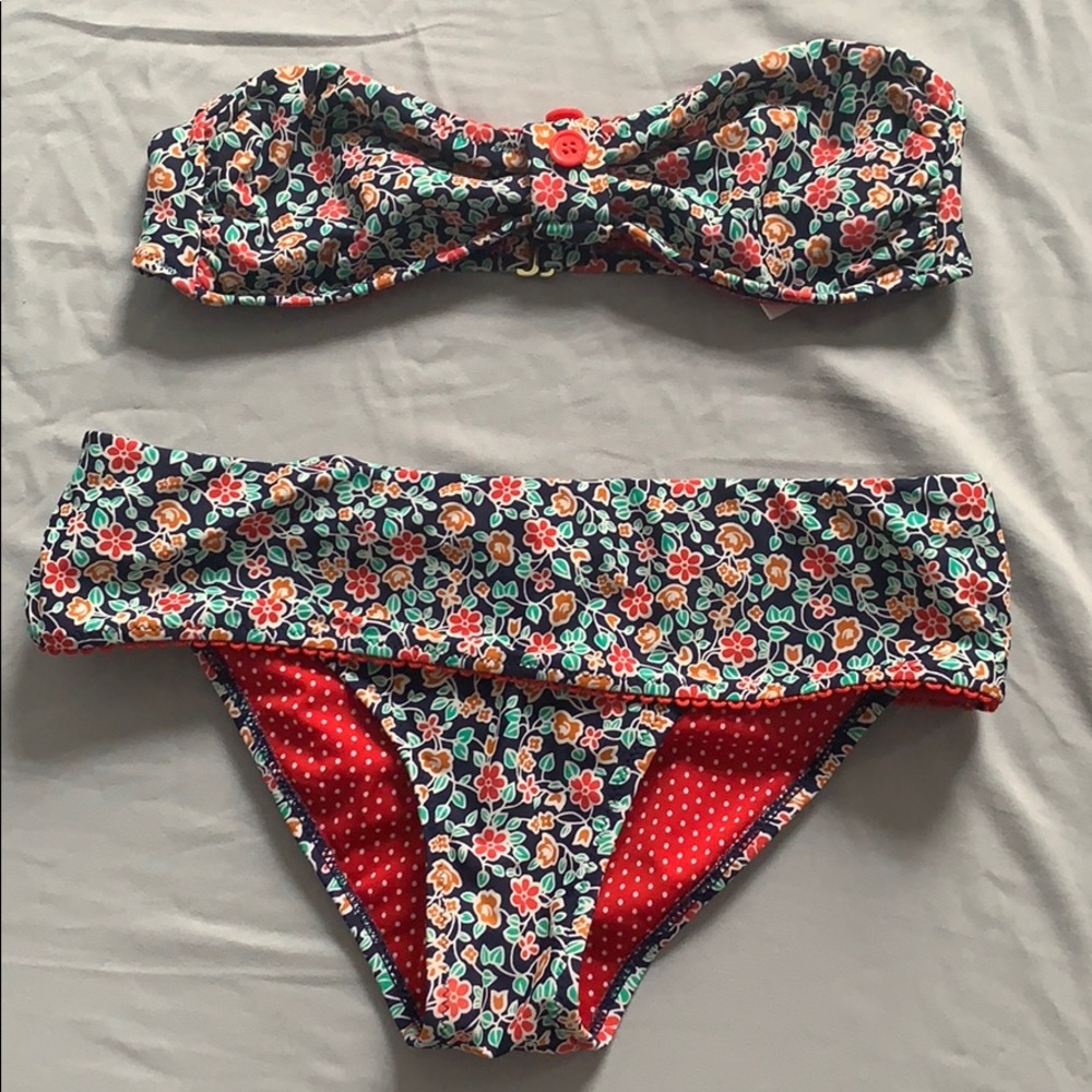 Jessica Simpson Women’s Floral Bathing/Swimsuit